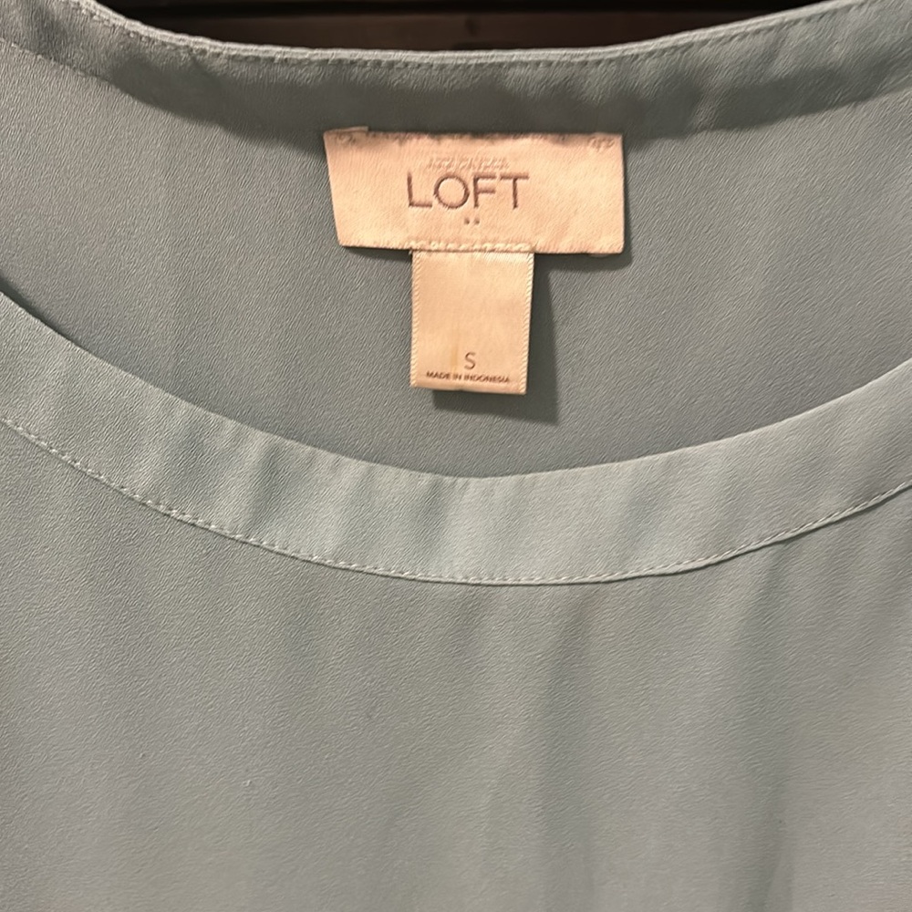 LOFT Blouse - Picture 2 of 5